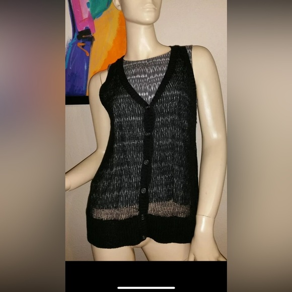 Eileen Fisher Black V-Neck Ethereal Organic Linen Fine Gauge Vest - PP NWT $188 - Picture 1 of 7